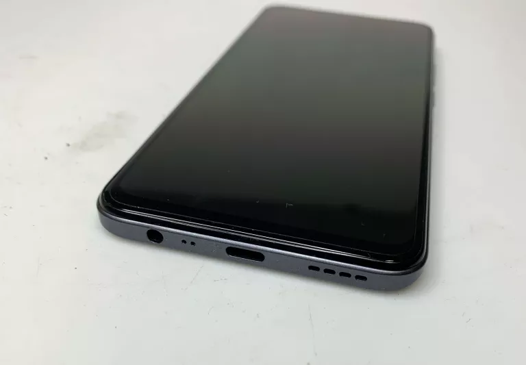 TELEFON REALME 8 KOMPLET 4/64GB
