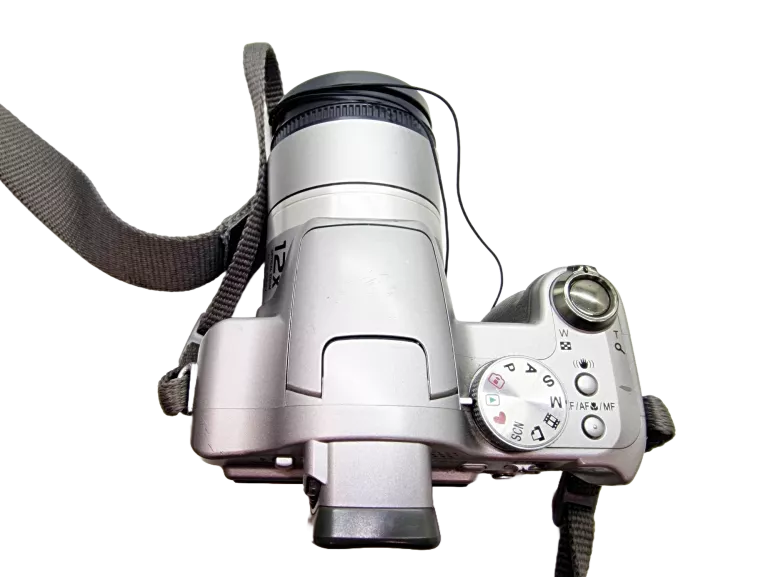APARAT PANASONIC LUMIX DMC-FZ8