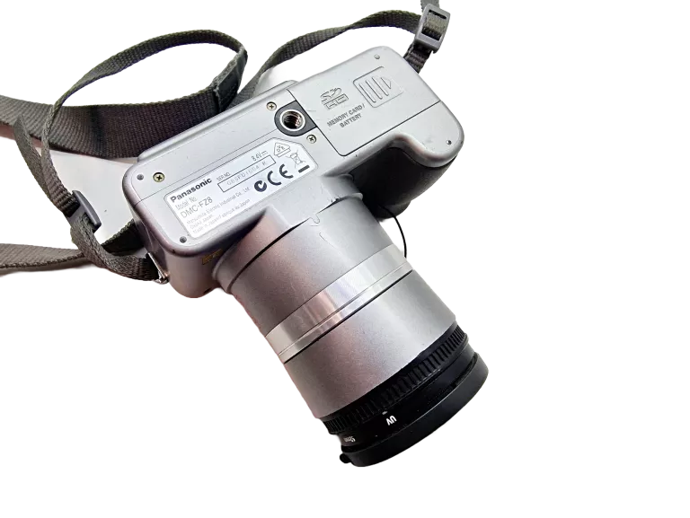 APARAT PANASONIC LUMIX DMC-FZ8