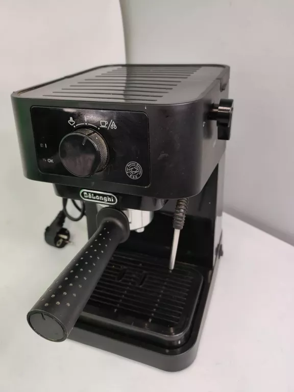 EKSPRES DE'LONGHI STILOSA EC235.BK