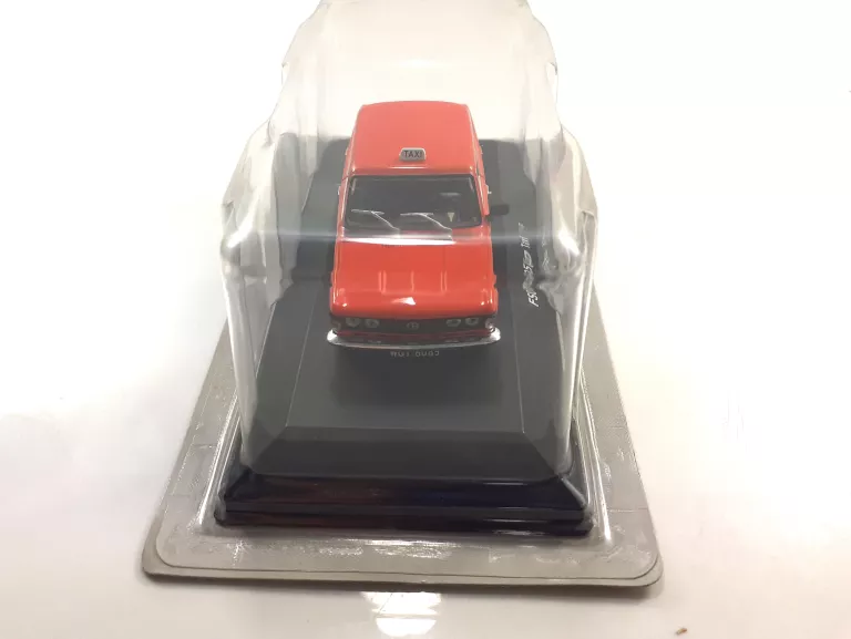 samochodzik-prl-czerwony-marka-248811-958954