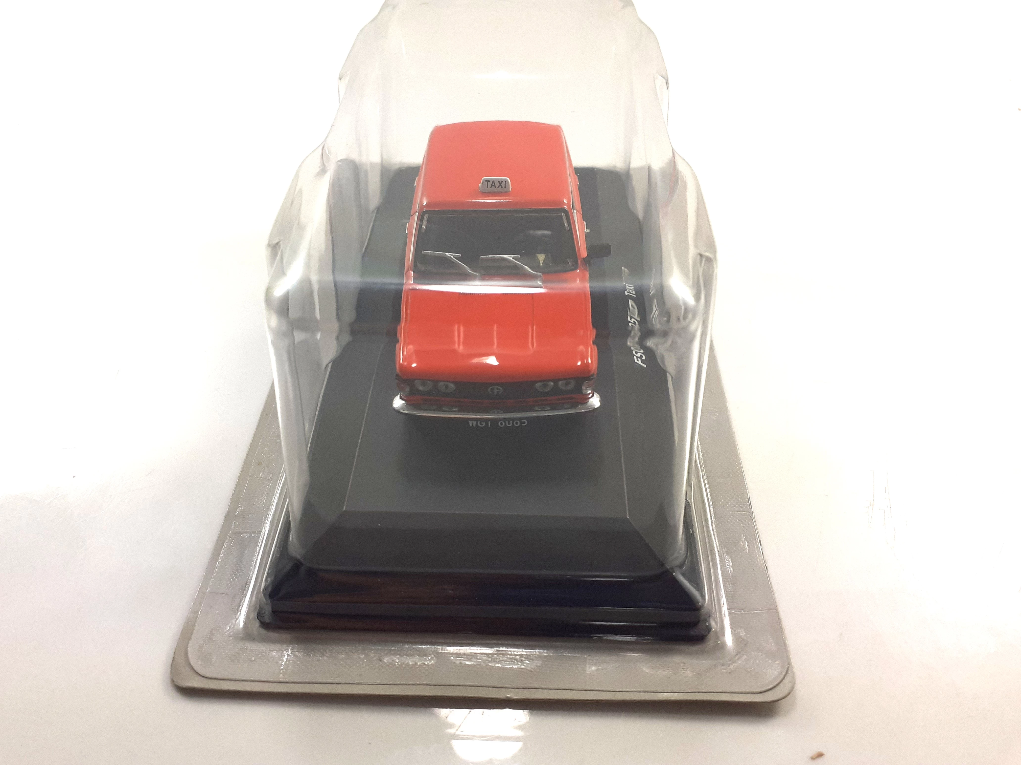 samochodzik-prl-czerwony-marka-248811-958954