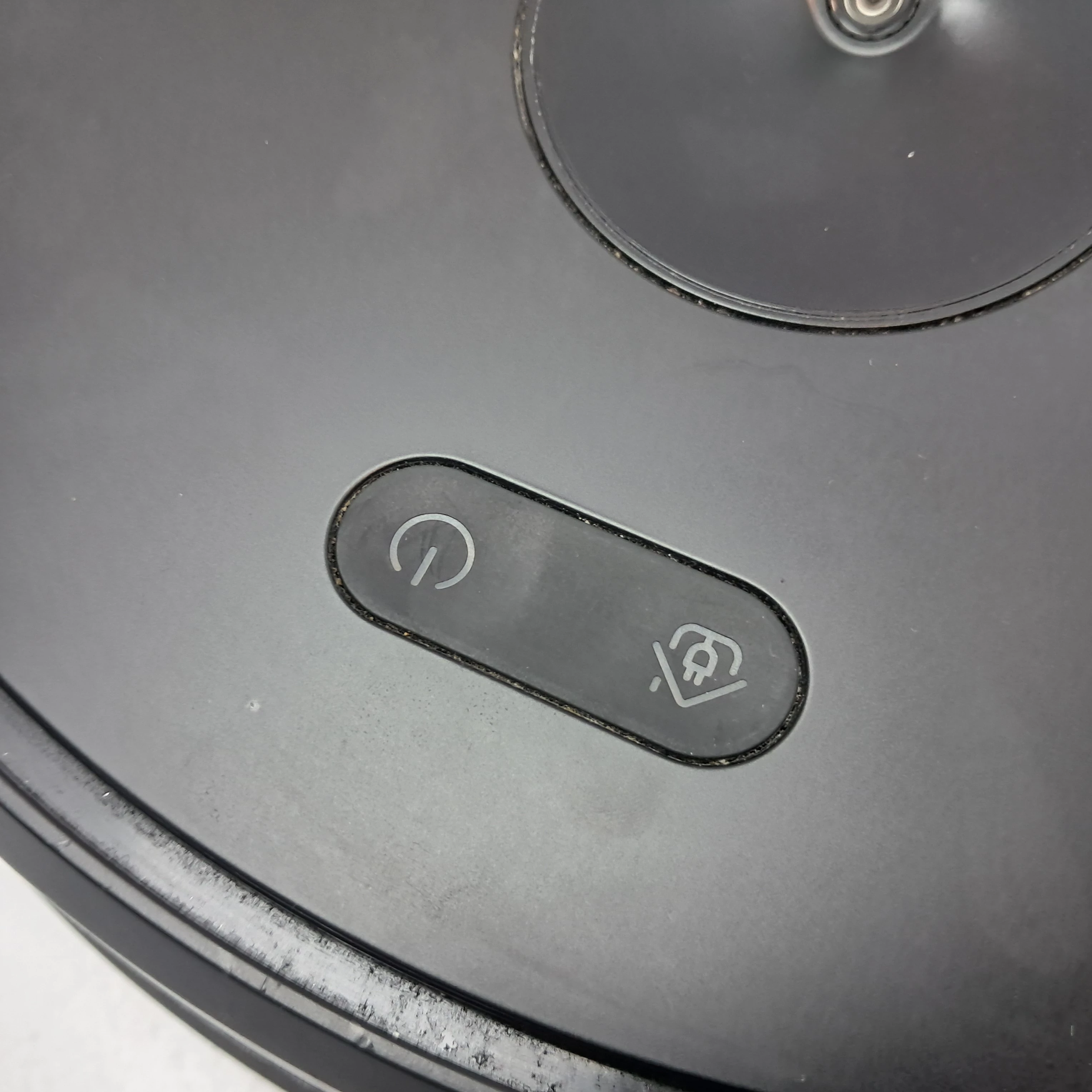 odkurzacz-samojezdny-trifo-t6-3w1-stan-11323-2