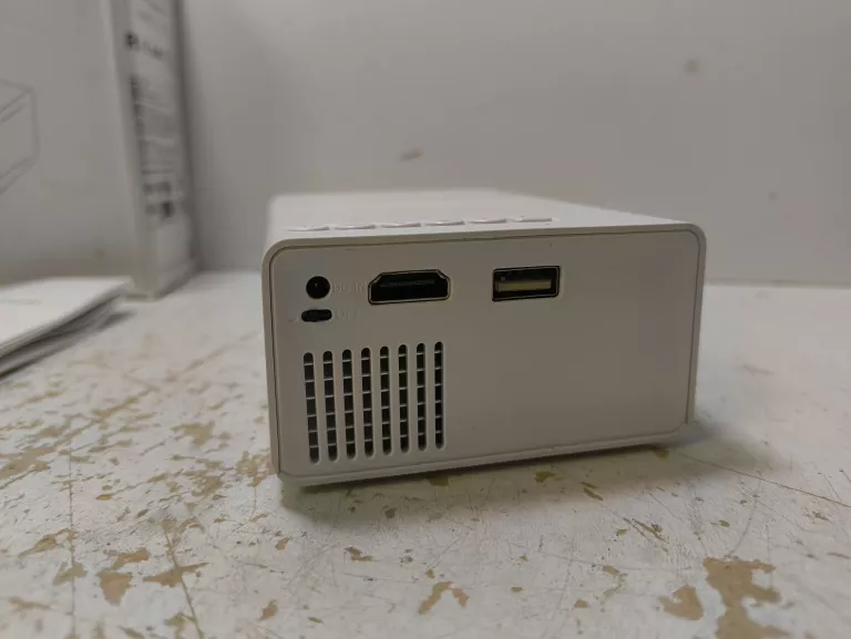 PROJEKTOR LED PVO YG300 PRO BIAŁY