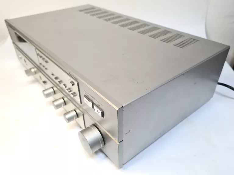 AMPLITUNER GRUNDIG R-500
