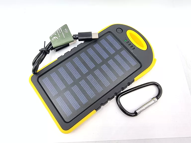 WILD TREK POWERBANK SOLARNY Z LATARKĄ 5000 MAH