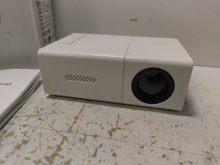 PROJEKTOR LED PVO YG300 PRO BIAŁY