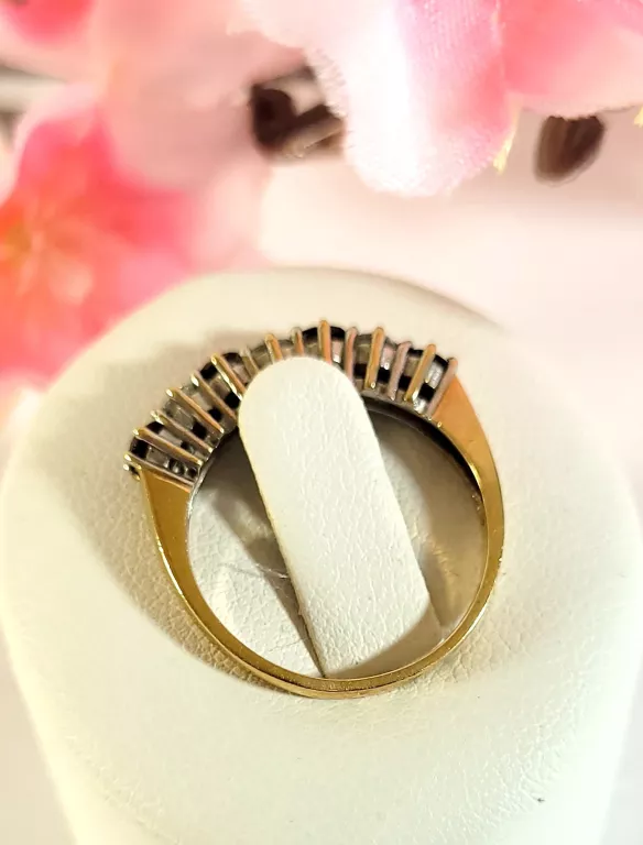 swietny-zloty-pierscionek-375-265g-material-15835-2