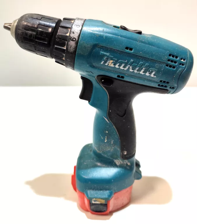 WKRĘTARKA MAKITA 6270D