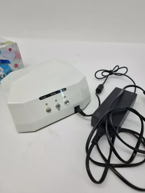 LAMPA DO PAZNOKCI LED UV 36W PUDEŁKO
