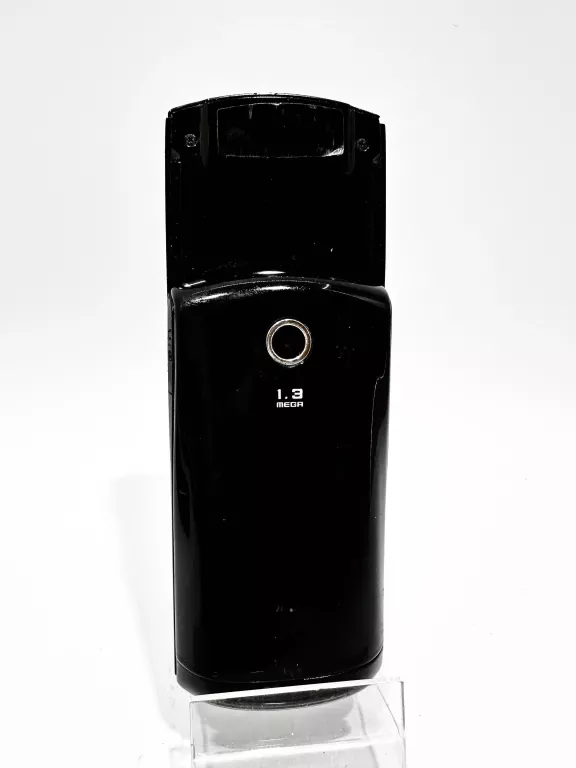 TELEFON SAMSUNG GT-E2550 Z ŁADOWARKĄ