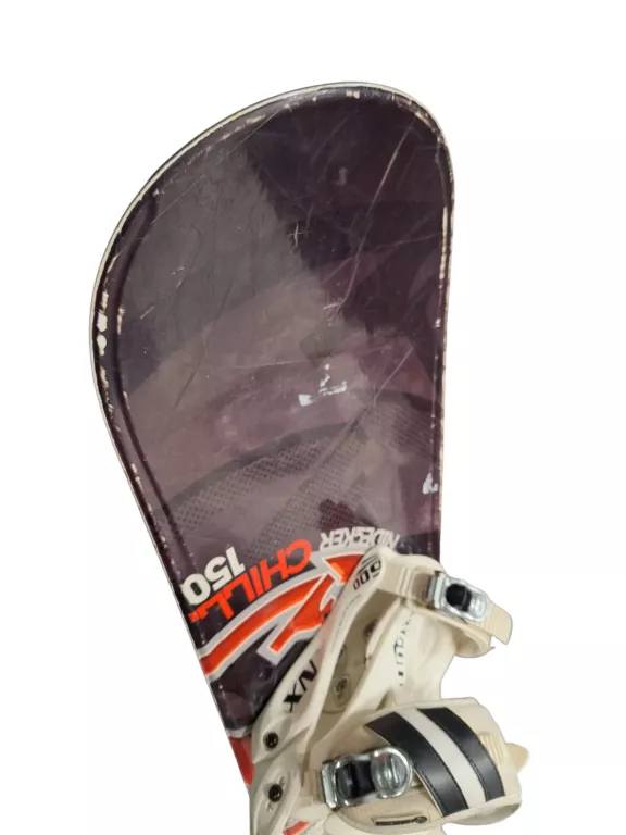 NIDECKER CHILL DESKA SNOWBOARDOWA Z WIĄZANIAMI 150