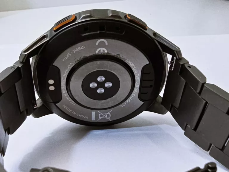 SMARTWATCH MAXCOM FW110 TITAN CHRONOS CZARNY KOMPLET