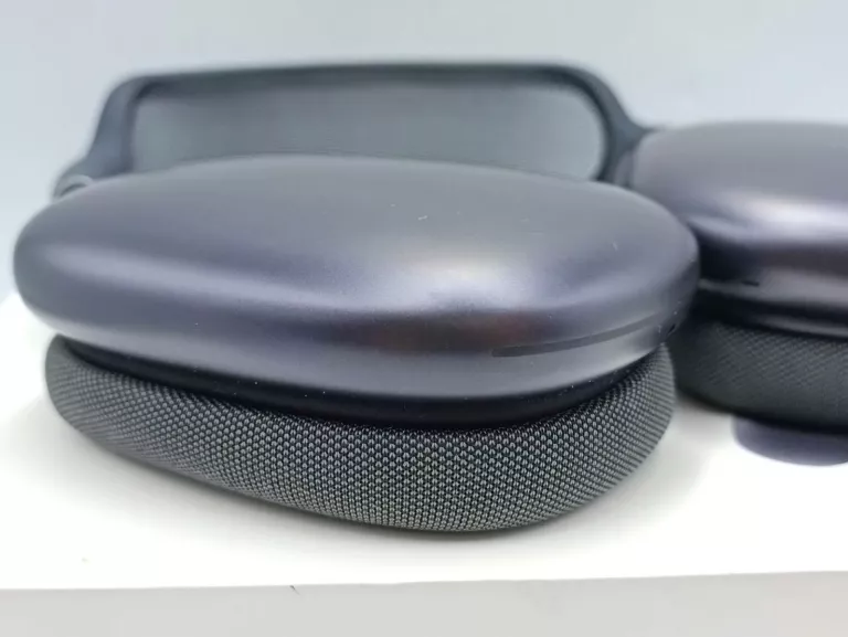 SŁUCHAWKI POD MAX