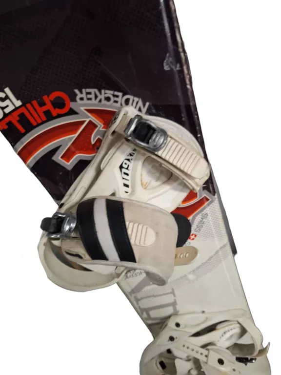 NIDECKER CHILL DESKA SNOWBOARDOWA Z WIĄZANIAMI 150