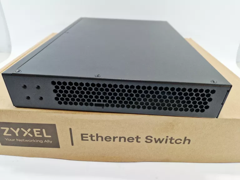 ZYXEL 24-PORTOWY SWITCH | ETHERNET SWITCH | GS1900-24EP | 24 PORTY