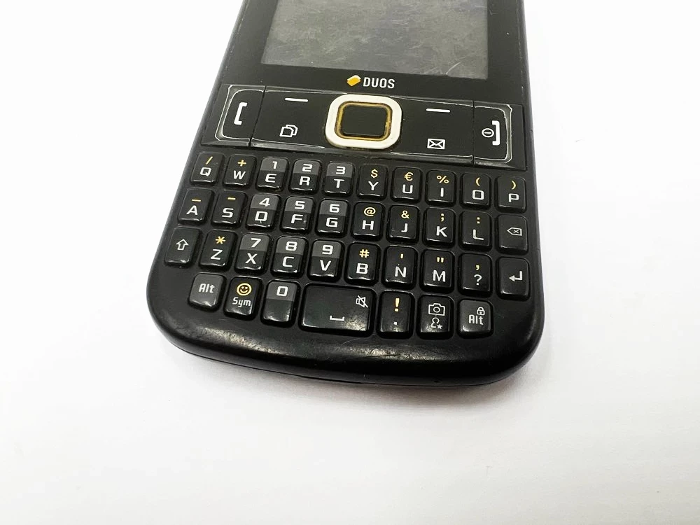 telefon-samsung-gt-e2222-bez-akcesoriow-kod-producenta-gt-s5690