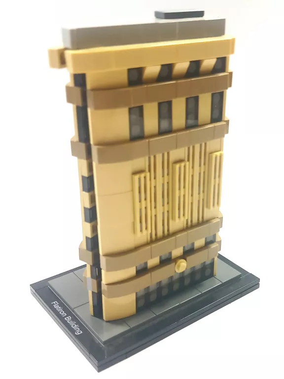 LEGO ARCHITECTURE FLATRION BUILDING 21023
