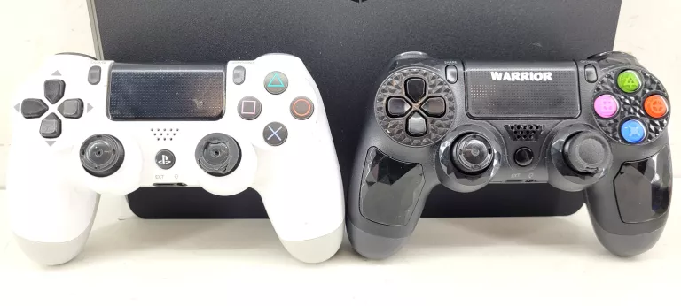 KONSOLA PS4 CUH-2116A 500GB + 2 PADY+ FARMING 19 +LEGO MARVEL + OKABLOWANI