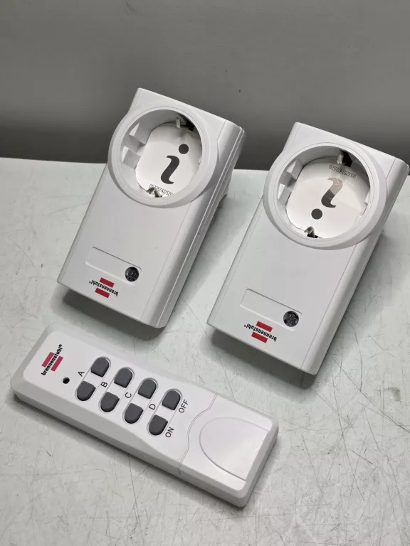 ZESTAW DWÓCH GNIAZD ELEKTRYCZNYCH NA PILOTA BRENNENSTUHL