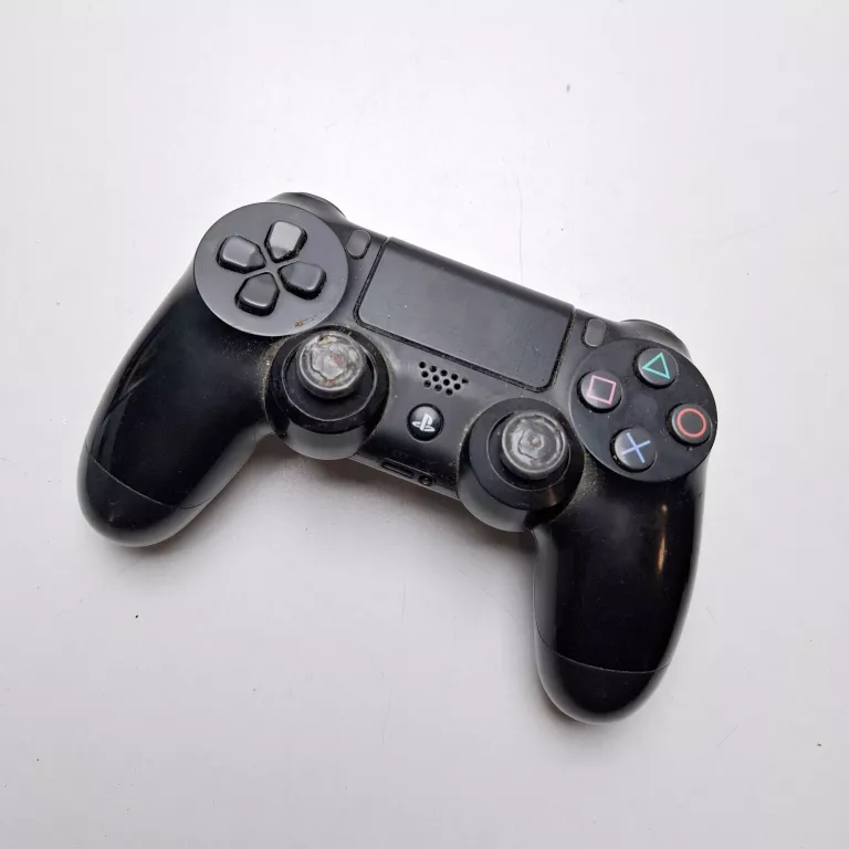 KONSOLA PLAY STATION 4 500 GB