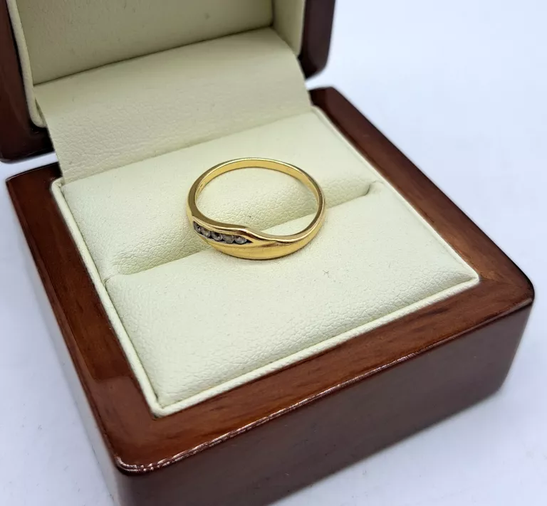 WYRÓB JUBILERSKI UŻYWANY ZŁOTY PIERŚCIONEK 585 1.95G