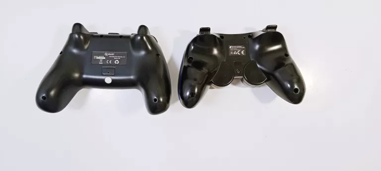 konsola-ps3-2-pady-gry-okablowanie-uszkodzona-wersja-konsoli-3306-20