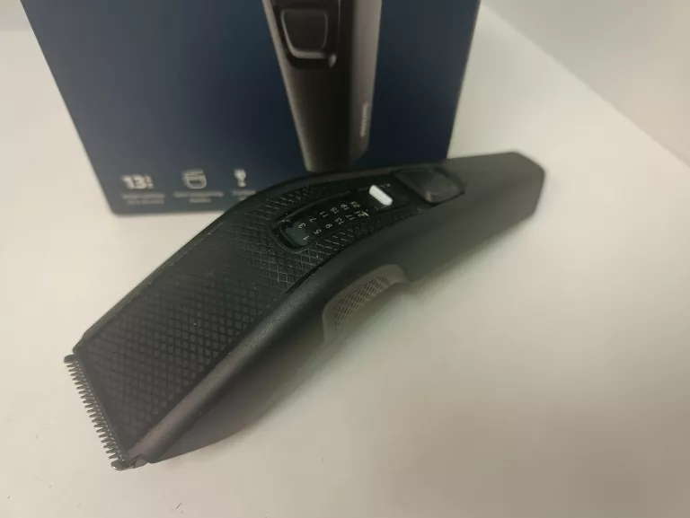 MASZYNKA PHILIPS HC3510