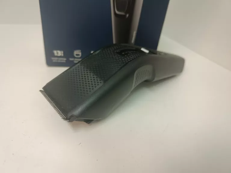 MASZYNKA PHILIPS HC3510