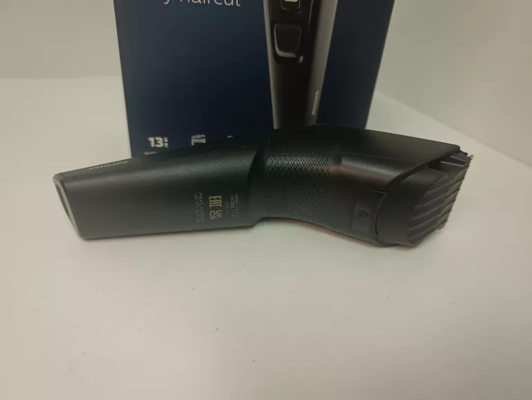 MASZYNKA PHILIPS HC3510