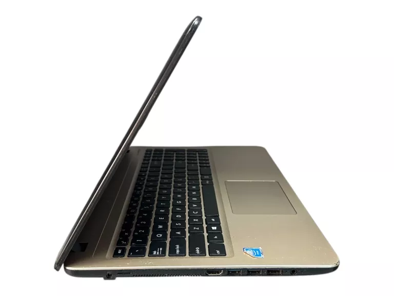 LAPTOP ASUS R540M