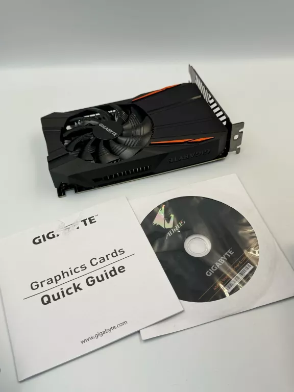 GIGABYTE GEFORCE GTX 1050 2 GB BOX KOMPLET