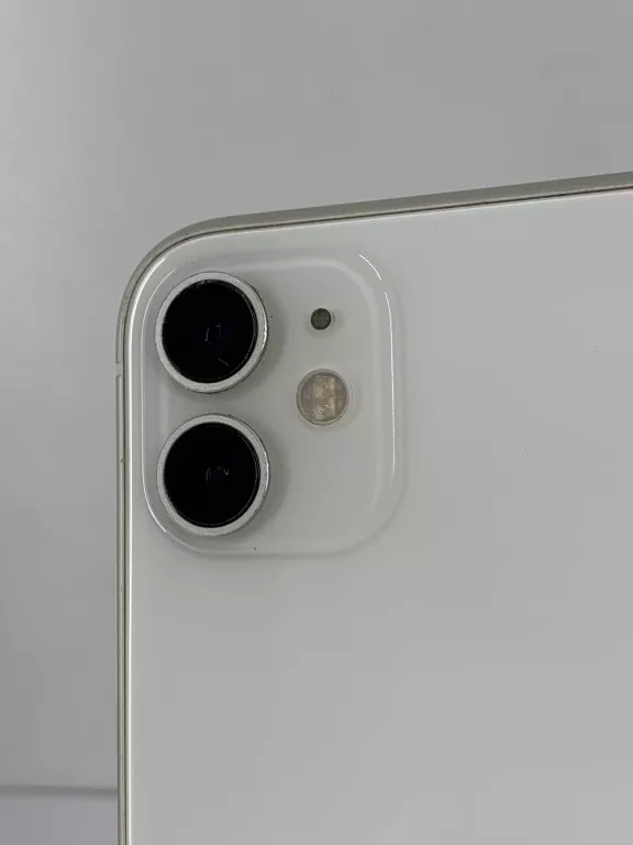 TELEFON IPHONE 11 64GB 77%