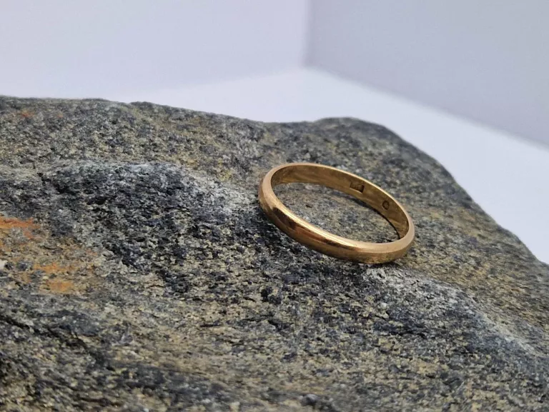 ZŁOTA OBRĄCZKA 3,17G PR.585 R.23