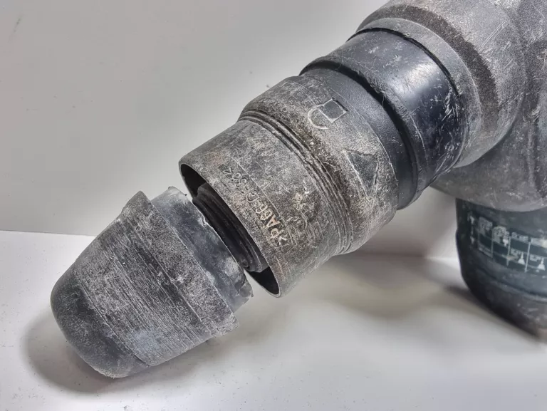 MŁOTOWIERTARKA BOSCH GBH 3-28 DFR