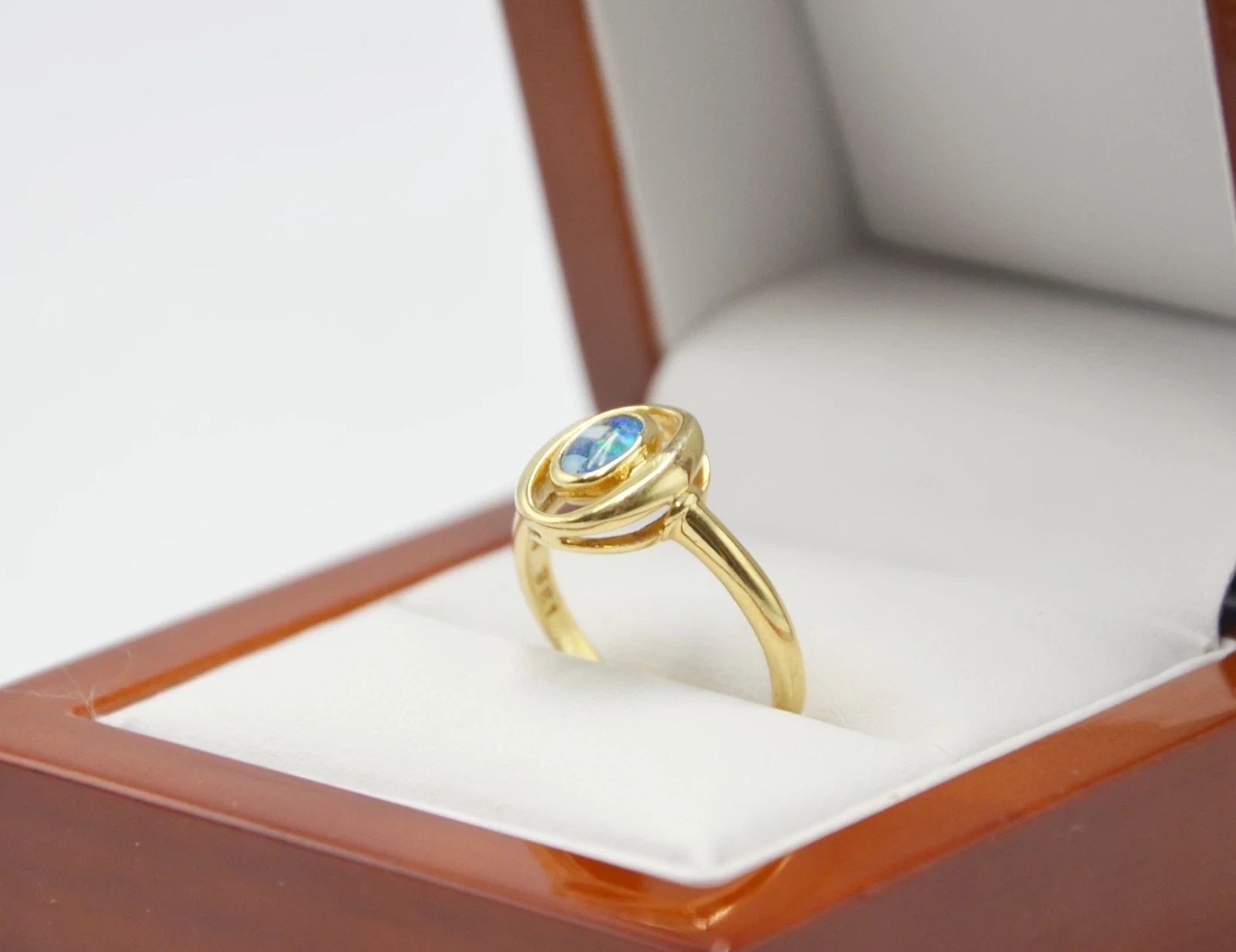 zloty-pierscionek-z-niebieska-mozaika-585-w272g-r12-ean-gtin-5905868206135