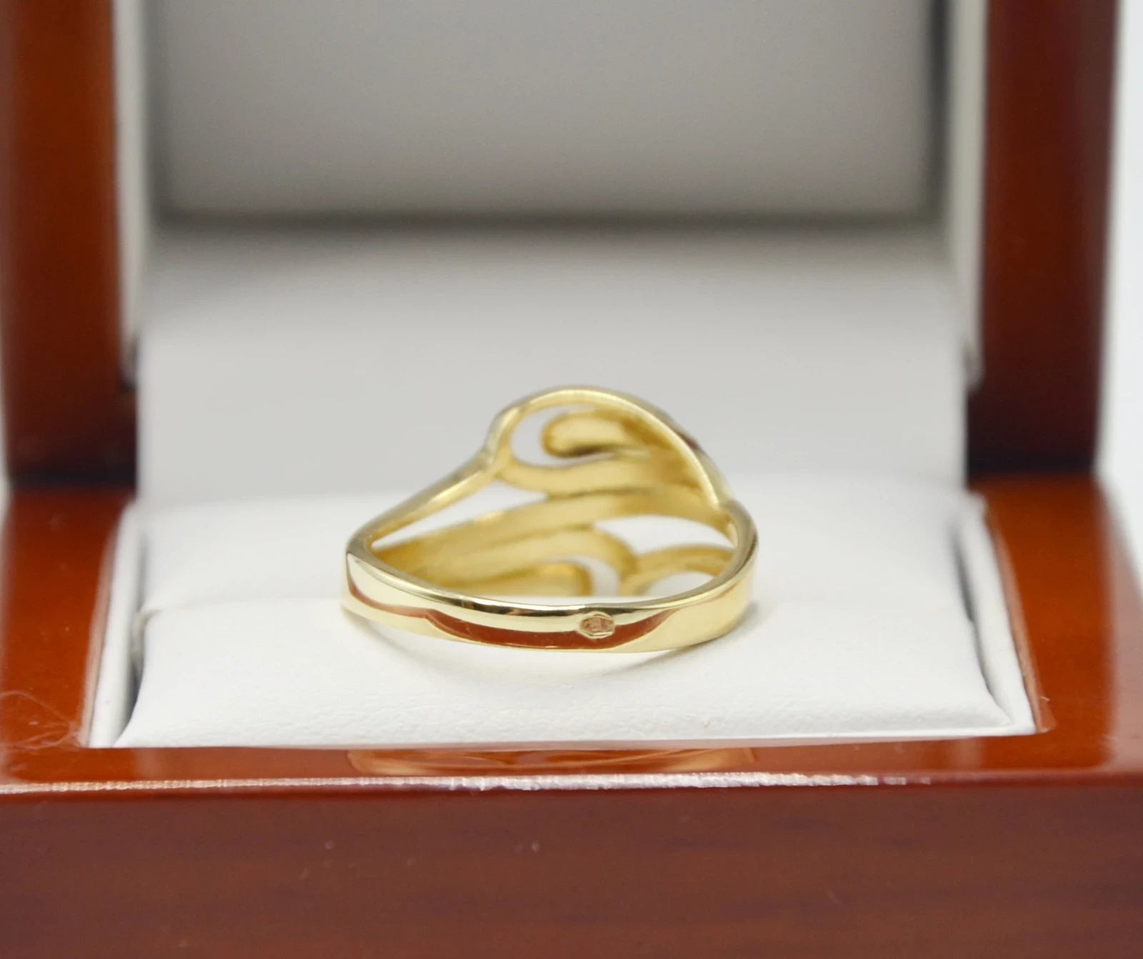 piekny-zloty-pierscionek585293g17r-rodzaj-2205-2