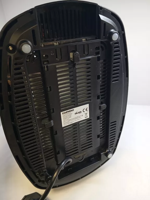 TOSTER DWUSZCZELINOWY DAEWOO DST-6571 920W