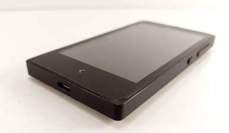 TELEFON NOKIA X RM-980 512 MB / 4 GB 3G CZARNY