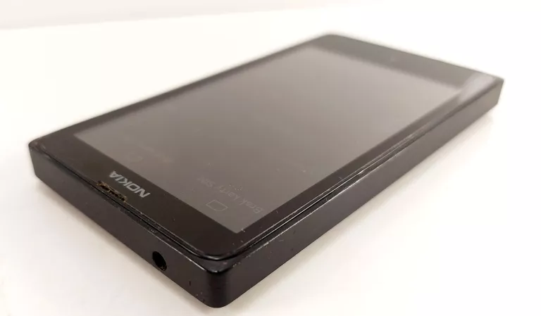 TELEFON NOKIA X RM-980 512 MB / 4 GB 3G CZARNY