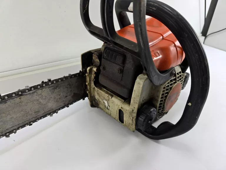 PIŁA SPALINOWA STIHL MS 180 2002