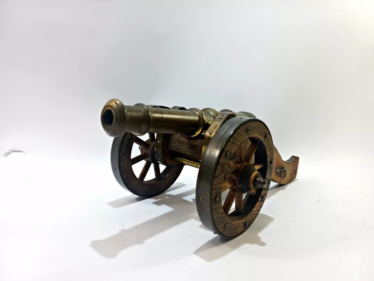 armatka-mosiezna-garbary-53-poznan