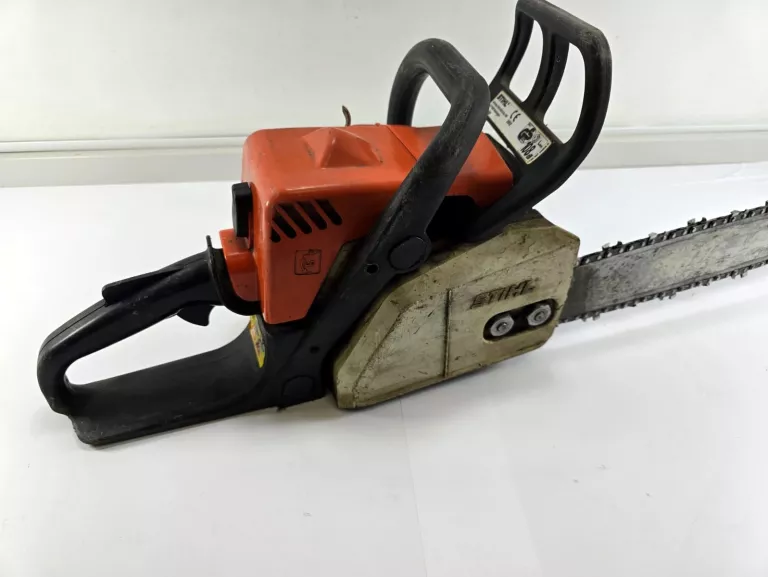 PIŁA SPALINOWA STIHL MS 180 2002