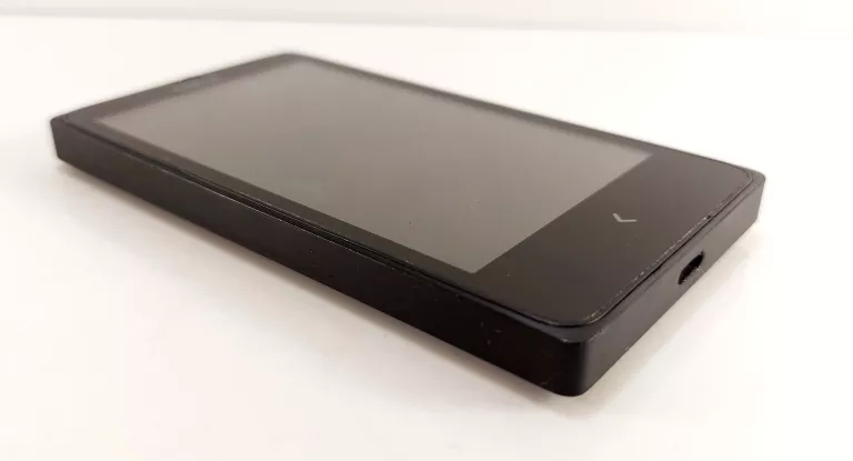 TELEFON NOKIA X RM-980 512 MB / 4 GB 3G CZARNY