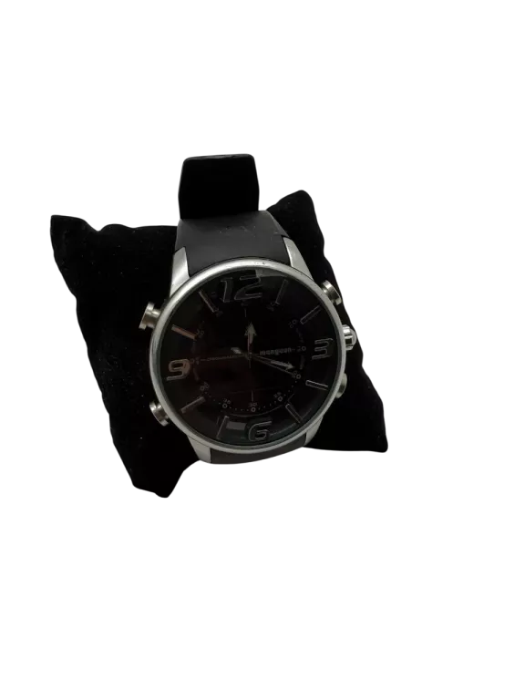 ZEGAREK MANGUUN 70242B