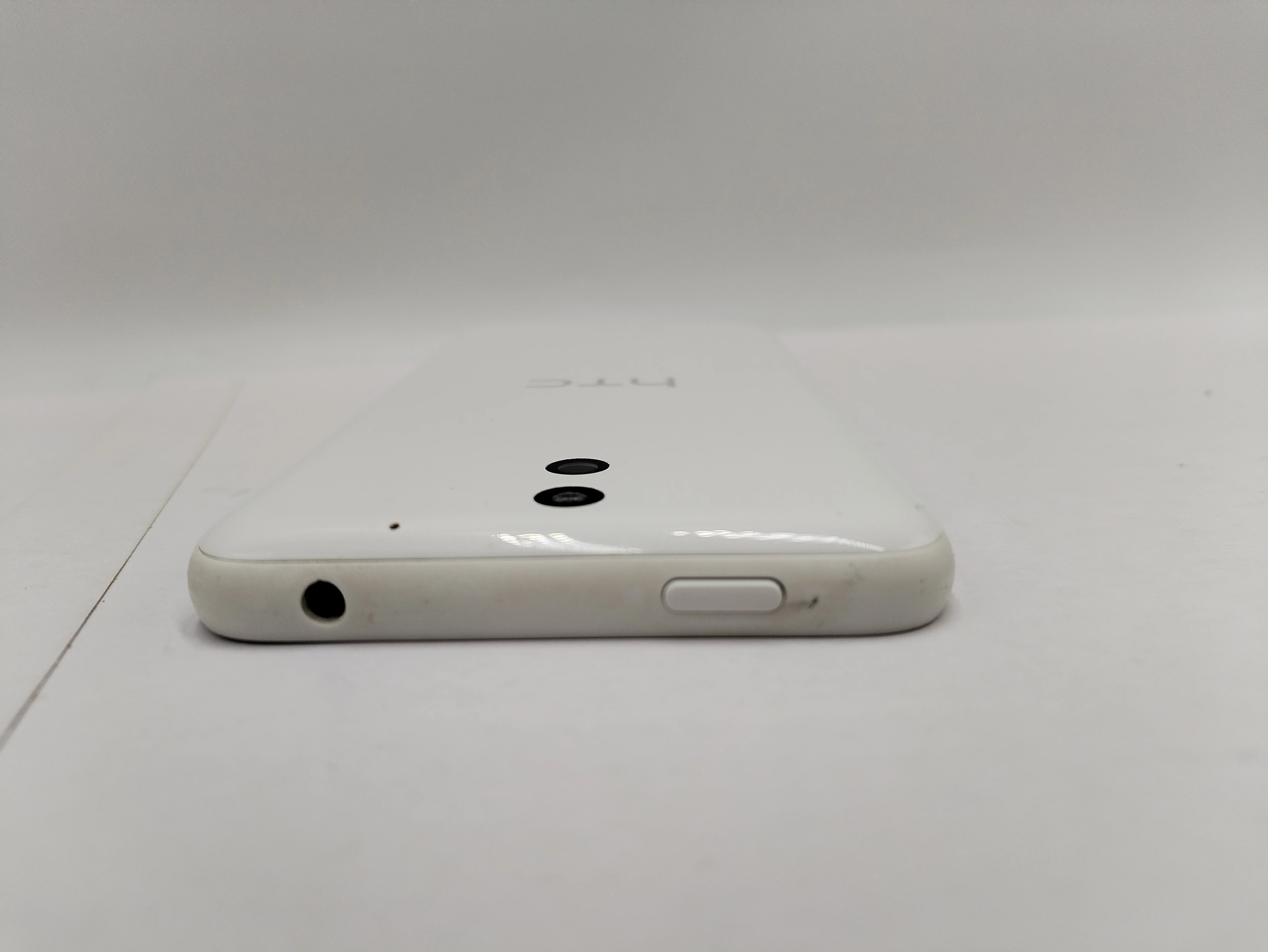 telefon-htc-desire-610-1-gb-8-gb-na-czesci-stan-11323-2