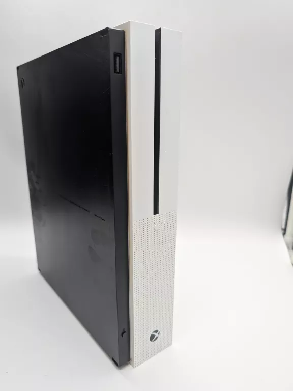 KONSOLA XBOX ONE S 500GB KOMPLET