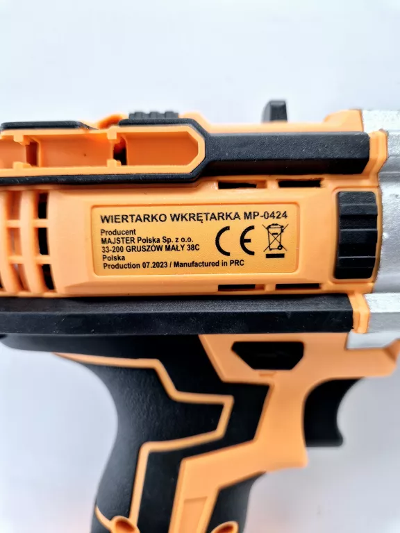 WKRĘTARKA MAJSTER POLSKA ZASILANIE AKUMULATOROWE 20 V 2XAKU MP0424 ZESTAW