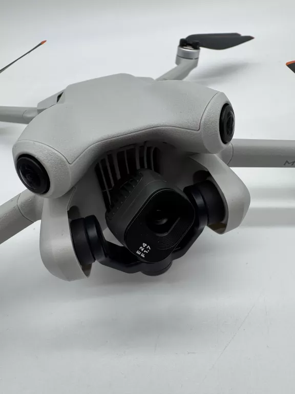 DRON DJI MINI 4 PRO FLY MORE COMBO 249G + KONTROLER RC 2 JAK NOWY!