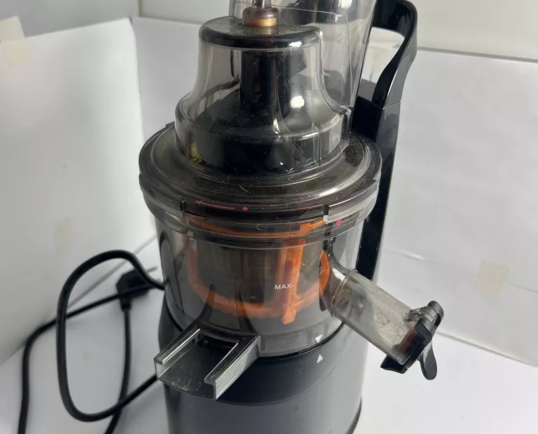WYCISKARKA WOLNOOBROTOWA PIONOWA FRIDJA F1900 240 W
